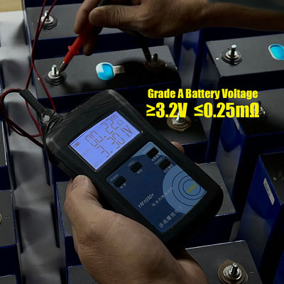 51.2V 280Ah 302Ah LiFePO4 แบตเตอรี่กล่อง สําหรับระบบเก็บพลังงาน อัตราการชาร์จ 1C