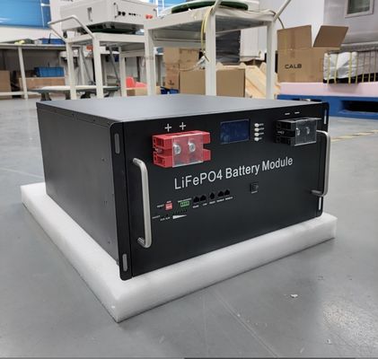 OEM การปรับแต่ง 200AH 48V Lifepo4 แบตเตอรี่ ด้วยการออกแบบแยกและอายุจักรยานยาว